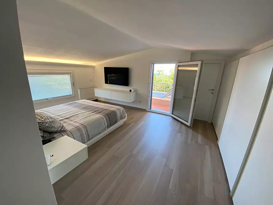 Immagine 13 di Casa semindipendente in vendita  in via maddalena 3 a Beverino