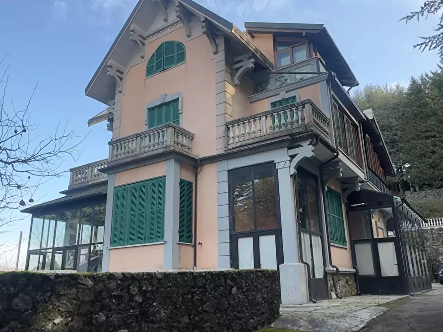 Immagine 1 di Villa in vendita  in Santa Maria del porto a Torriglia