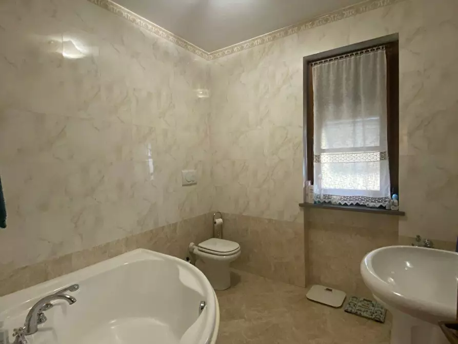 Immagine 7 di Villa in vendita  in Frazione monterotondo località fossato superiore 90 a Gavi