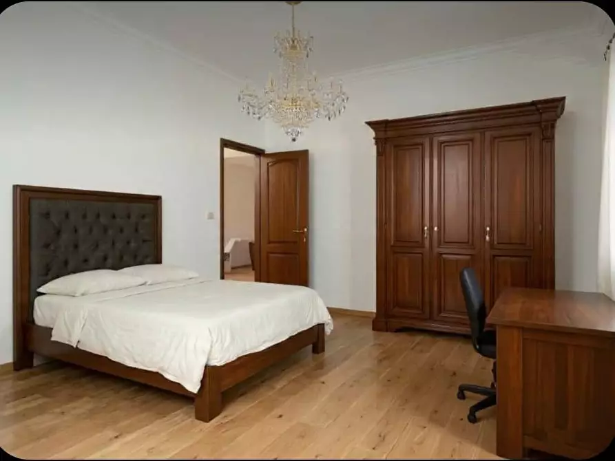 Immagine 3 di Appartamento in vendita  in Via Gian Pietro Sery 14 a Genova