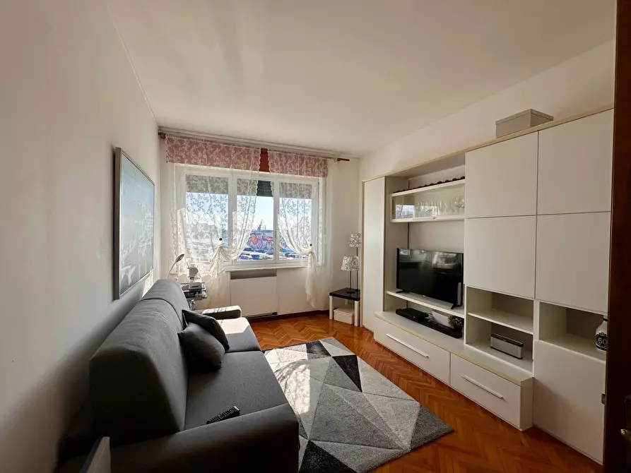 Immagine 16 di Appartamento in vendita  in Via Milano 40 a Genova