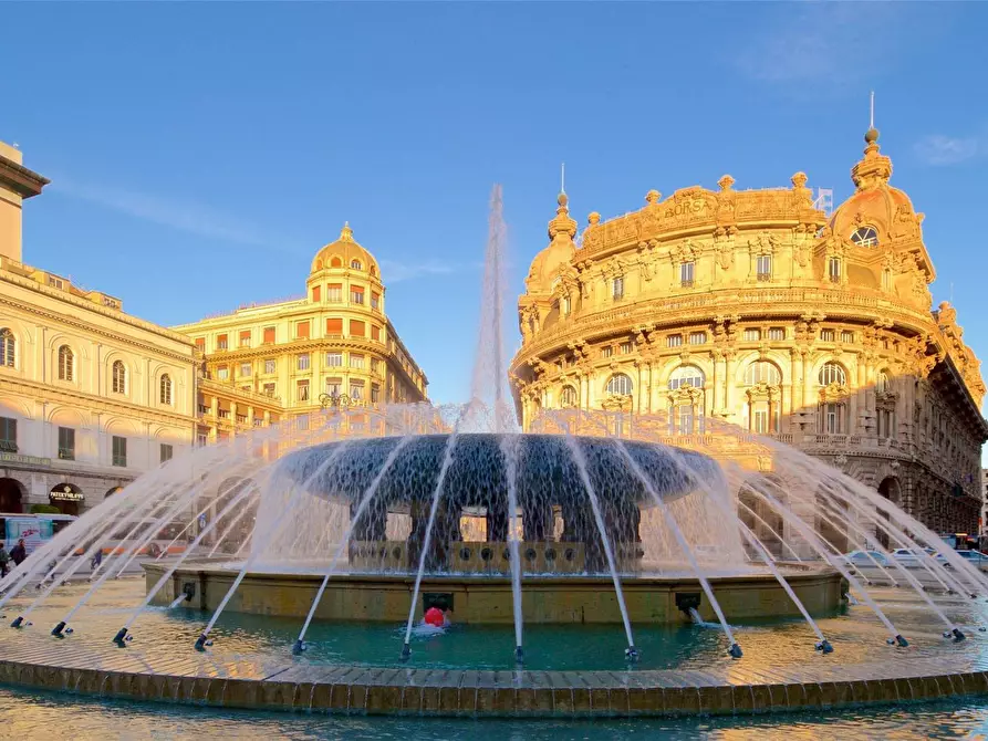 Immagine 1 di Ufficio in affitto  in Via Venti Settembre 44 a Genova