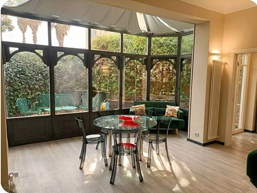 Immagine 4 di Villa in vendita  in Via Sforza a Genova