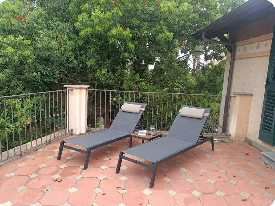 Immagine 36 di Villa in vendita  in Via Sforza a Genova