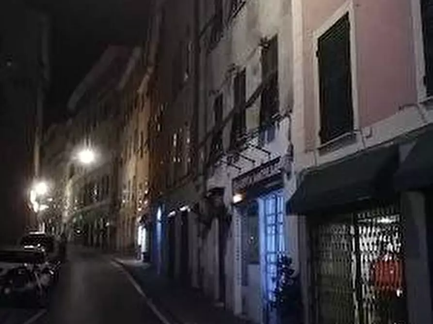 Immagine 7 di Locale commerciale in vendita  in Via Marco Sala 14R a Genova