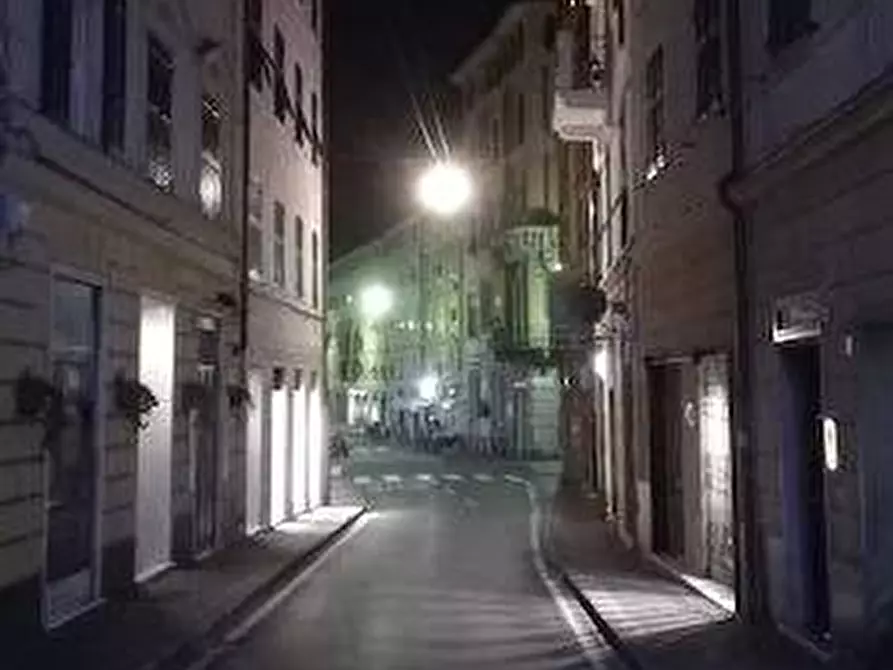 Immagine 9 di Locale commerciale in vendita  in Via Marco Sala 14R a Genova