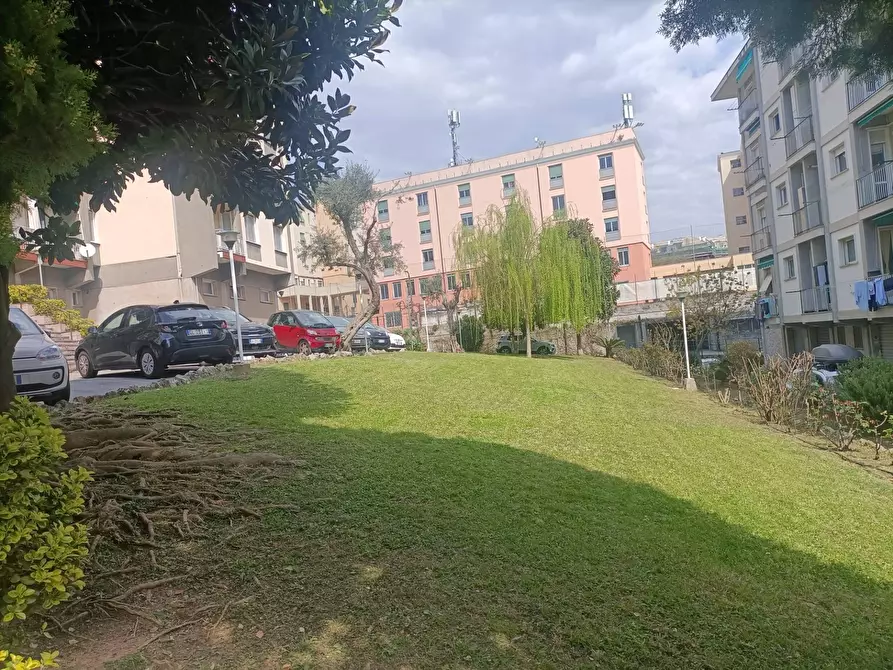 Immagine 19 di Appartamento in affitto  in via liri a Genova