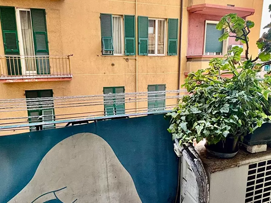 Immagine 10 di Appartamento in vendita  in Via Antonio Cantore 21 a Genova
