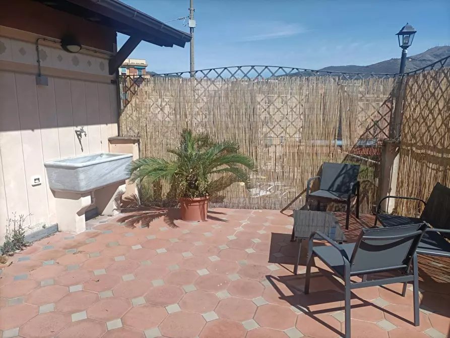 Immagine 48 di Villa in vendita  in Via Sforza a Genova