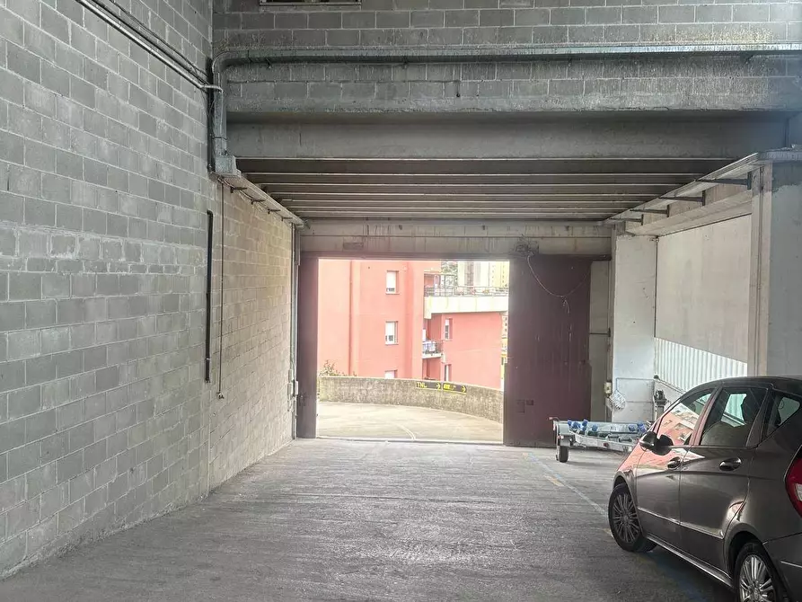 Immagine 6 di Magazzino   in Passo Ponte Carrega 62 a Genova