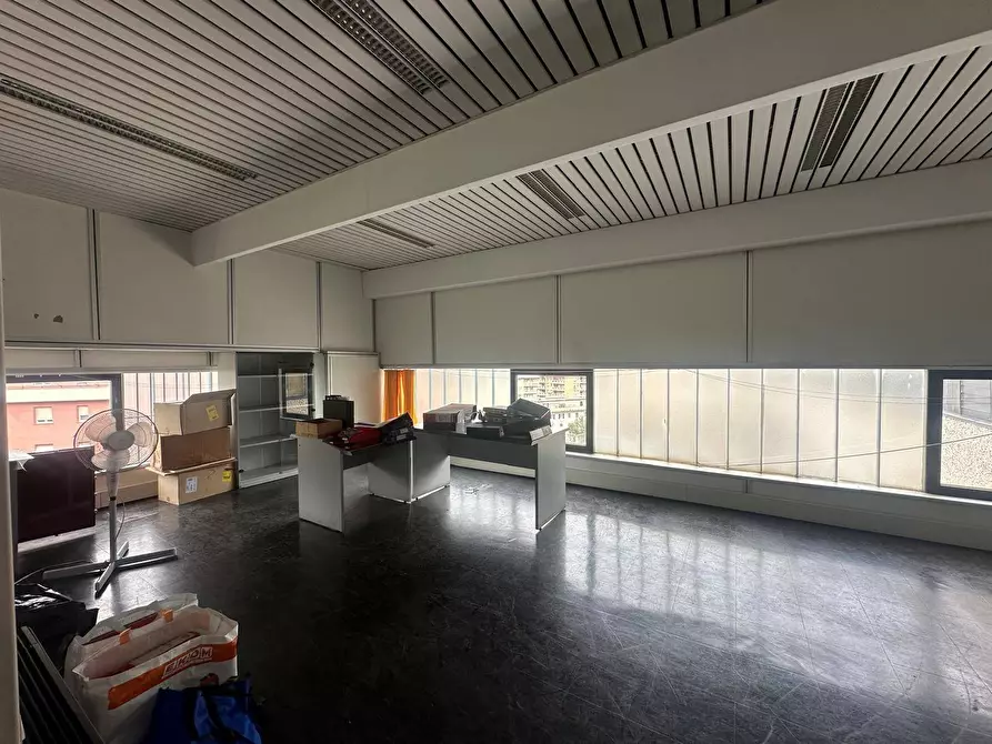 Immagine 16 di Magazzino   in Passo Ponte Carrega 62 a Genova