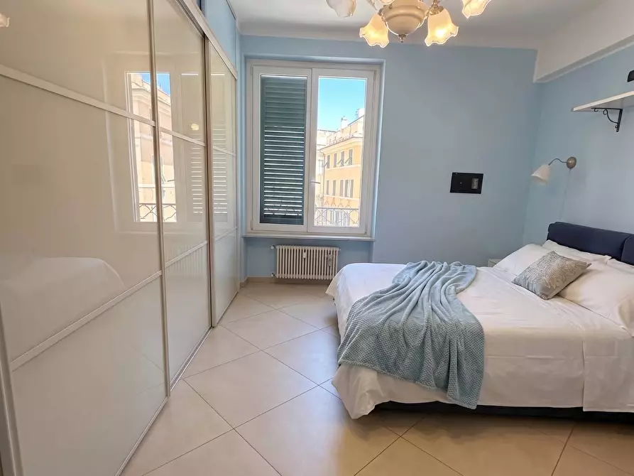 Immagine 7 di Appartamento in vendita  in Piazza De Marini 3 a Genova
