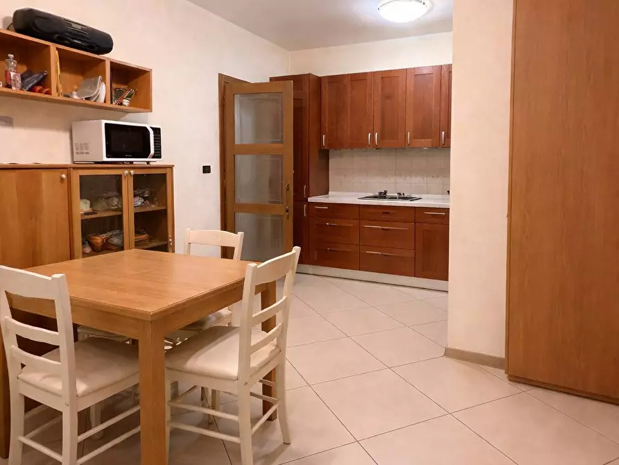 Immagine 17 di Appartamento in vendita  in Piazza De Marini 3 a Genova