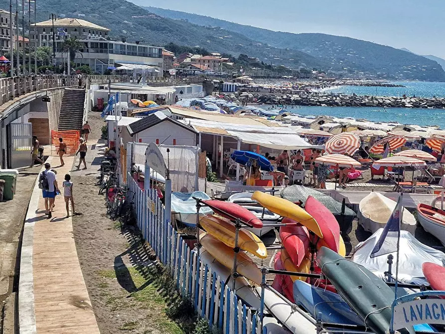 Immagine 17 di Appartamento in vendita  in Via Aurelia 230 a Lavagna