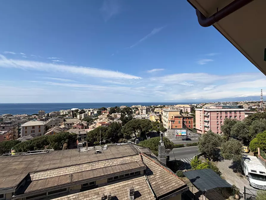 Immagine 30 di Appartamento in vendita  in Via Giuseppe Mendozza a Genova