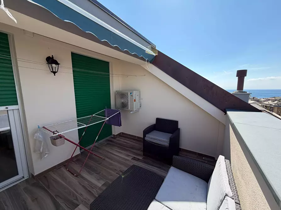 Immagine 44 di Appartamento in vendita  in Via Giuseppe Mendozza a Genova