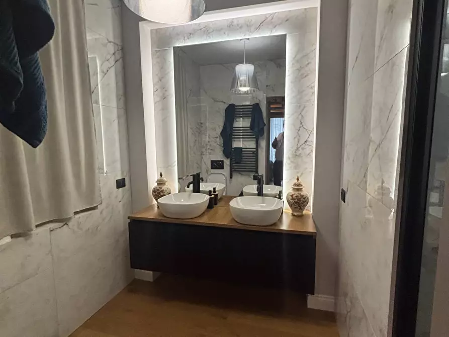 Immagine 19 di Appartamento in vendita  in foce 4 a Genova