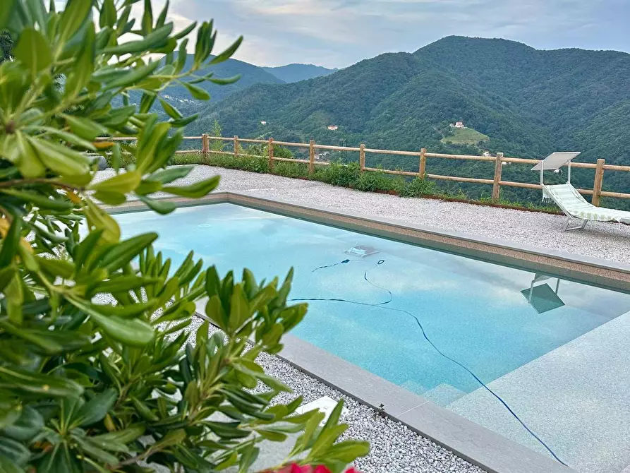 Immagine 23 di Appartamento in vendita  in Via Costa Favareto 4 a Crocefieschi