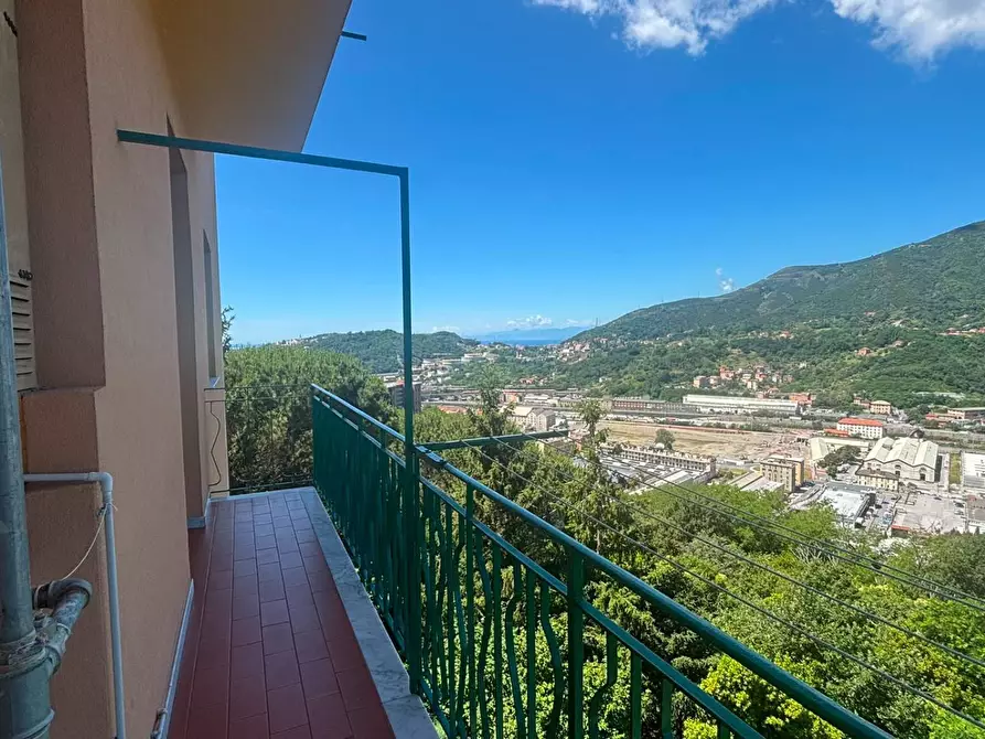 Immagine 7 di Appartamento in vendita  in Via Pierino Negrotto Cambiaso a Genova