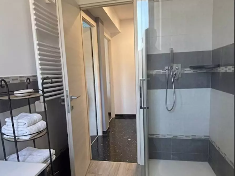 Immagine 18 di Appartamento in vendita  in Via Susanna Fontanarossa 23 a Genova