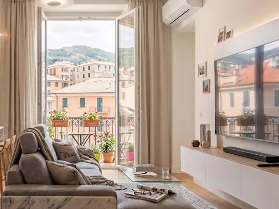 Immagine 8 di Appartamento in vendita  in Corso Sardegna a Genova