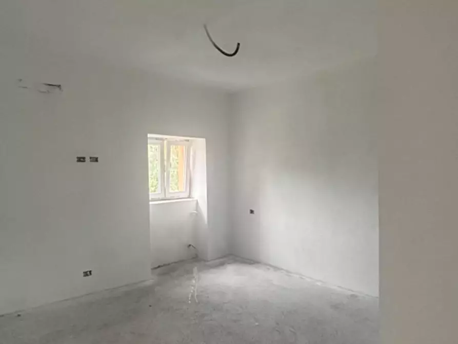 Immagine 9 di Casa semindipendente in vendita  in Via Casanova a Crocefieschi