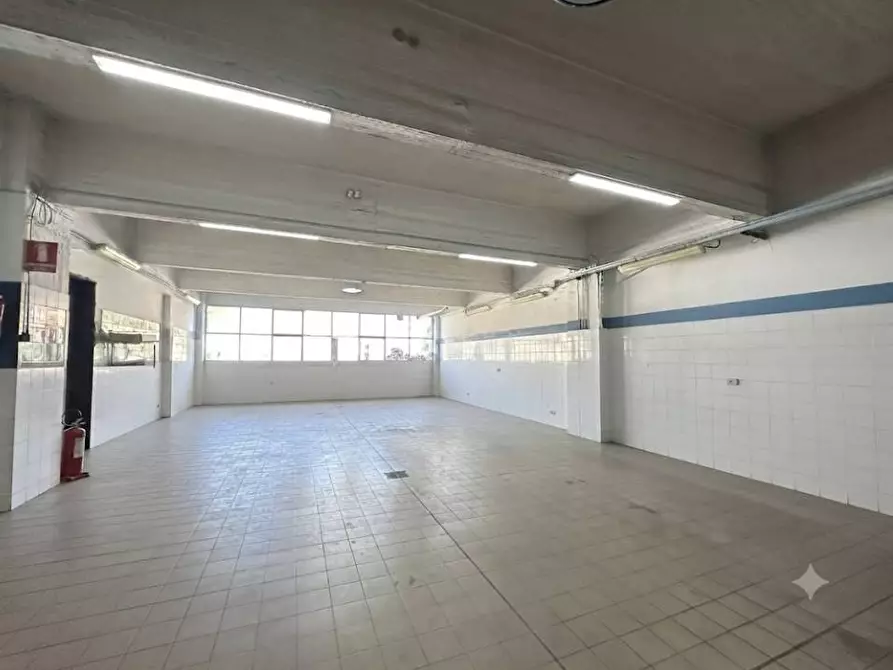 Immagine 2 di Capannone industriale in vendita  in Via Adamoli 271 a Genova