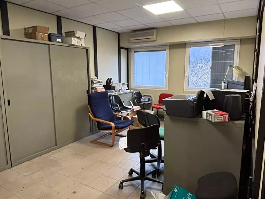 Immagine 9 di Capannone industriale in affitto  in Via Albisola 3 a Genova