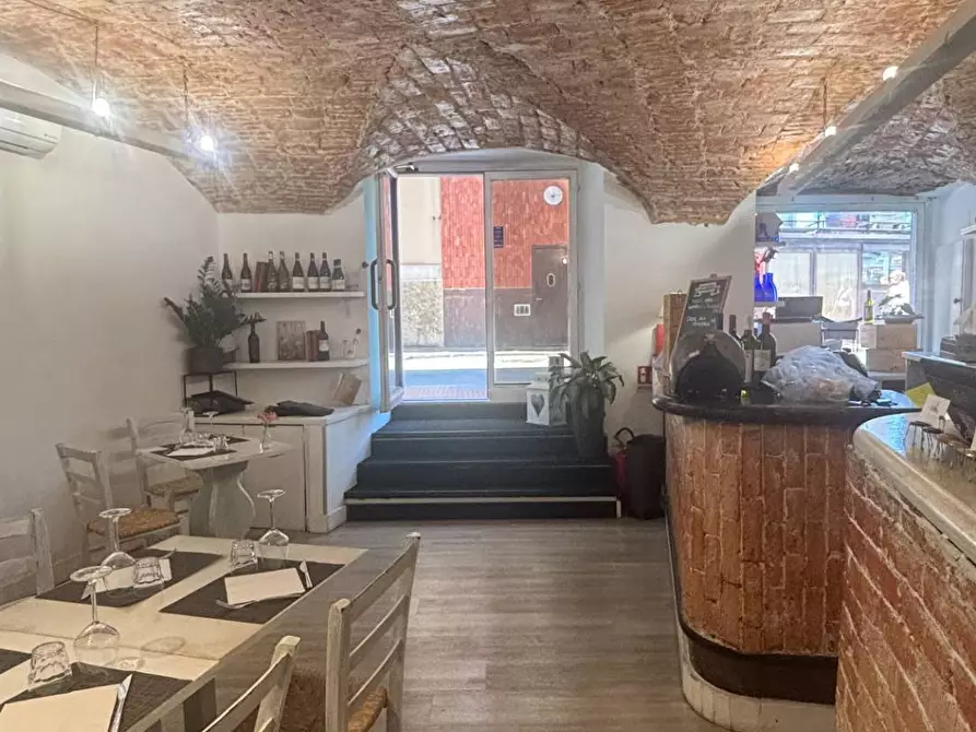 Immagine 18 di Attività commerciale in vendita  in Via Montebello 15 a Rapallo
