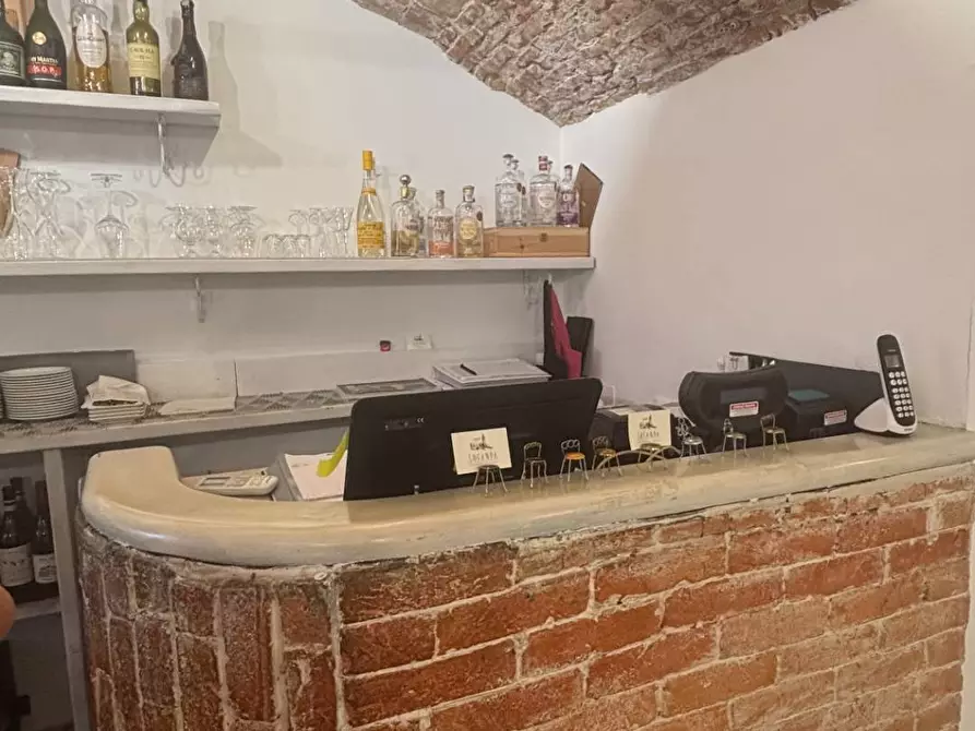 Immagine 25 di Attività commerciale in vendita  in Via Montebello 15 a Rapallo