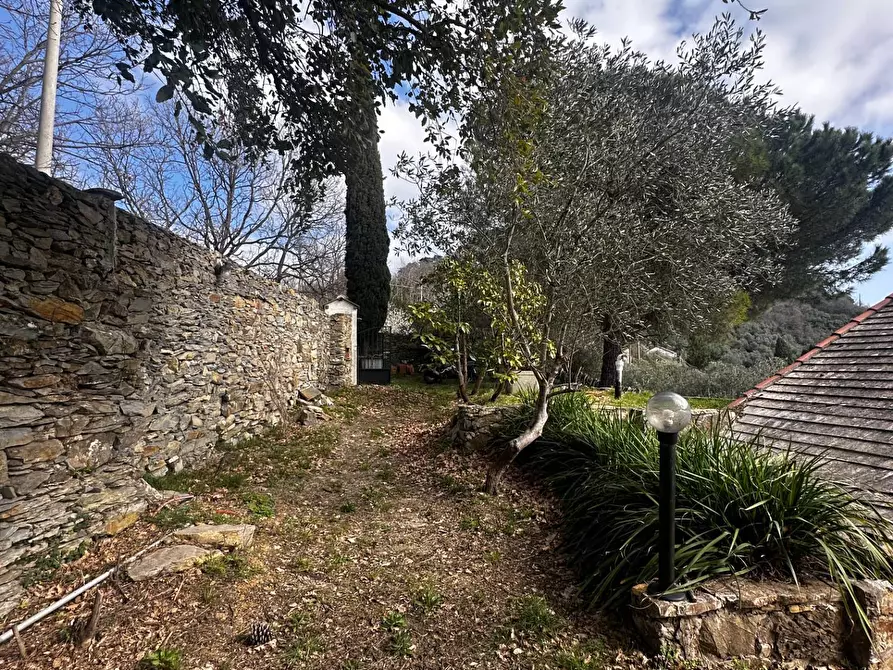 Immagine 30 di Villa in vendita  in Via Costa Di Cantalupo 21 a Genova