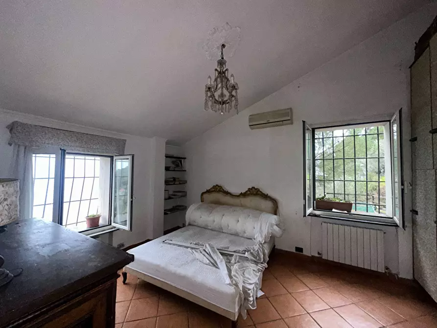 Immagine 50 di Villa in vendita  in Via Costa Di Cantalupo 21 a Genova
