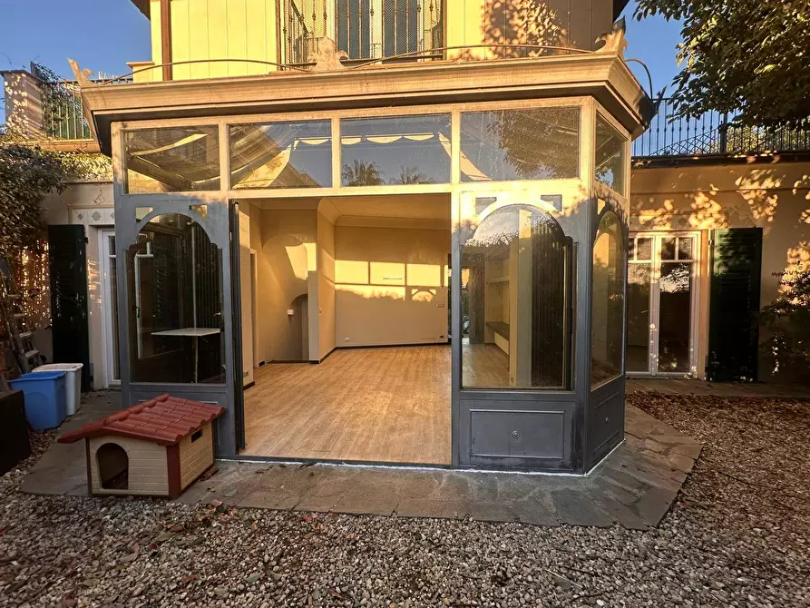 Immagine 2 di Villa in vendita  in Via Giovanni Sforza 10 a Genova