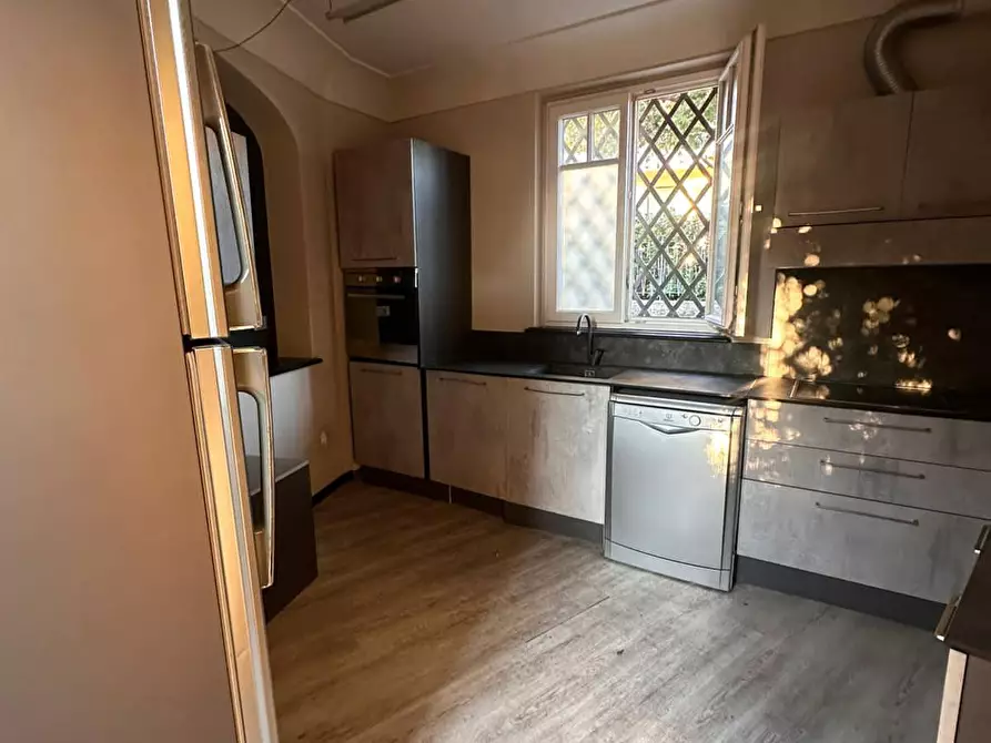 Immagine 3 di Villa in vendita  in Via Giovanni Sforza 10 a Genova