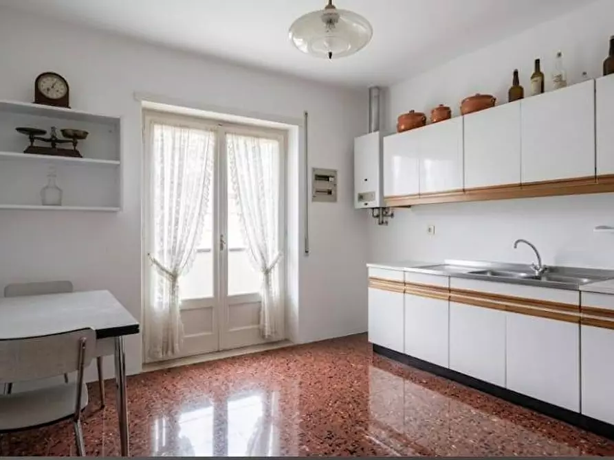 Immagine 32 di Appartamento in vendita  in Via San Giovanni Battista a Genova