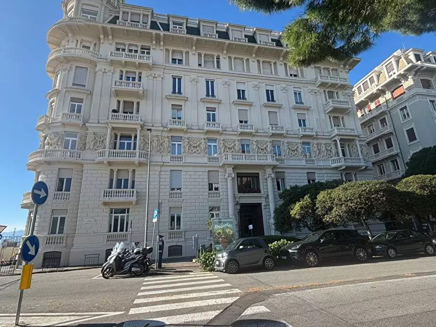ufficio in affitto a Genova