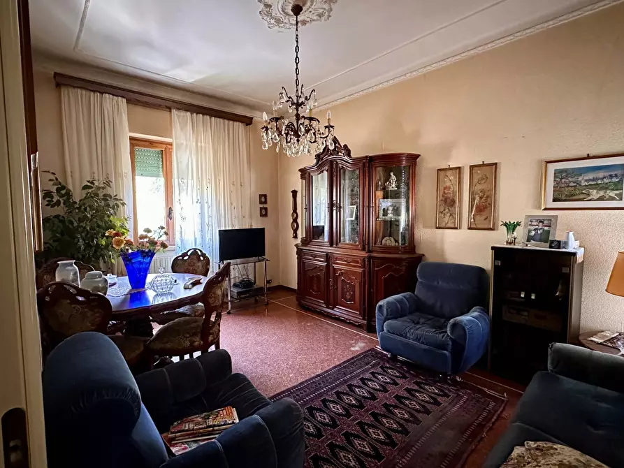 Immagine 7 di Appartamento in vendita  in via finale 11 a Genova