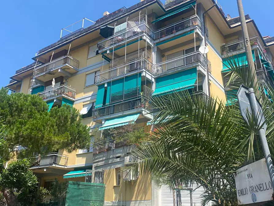 Immagine 3 di Appartamento in vendita  in Via Majorana 24C a Genova