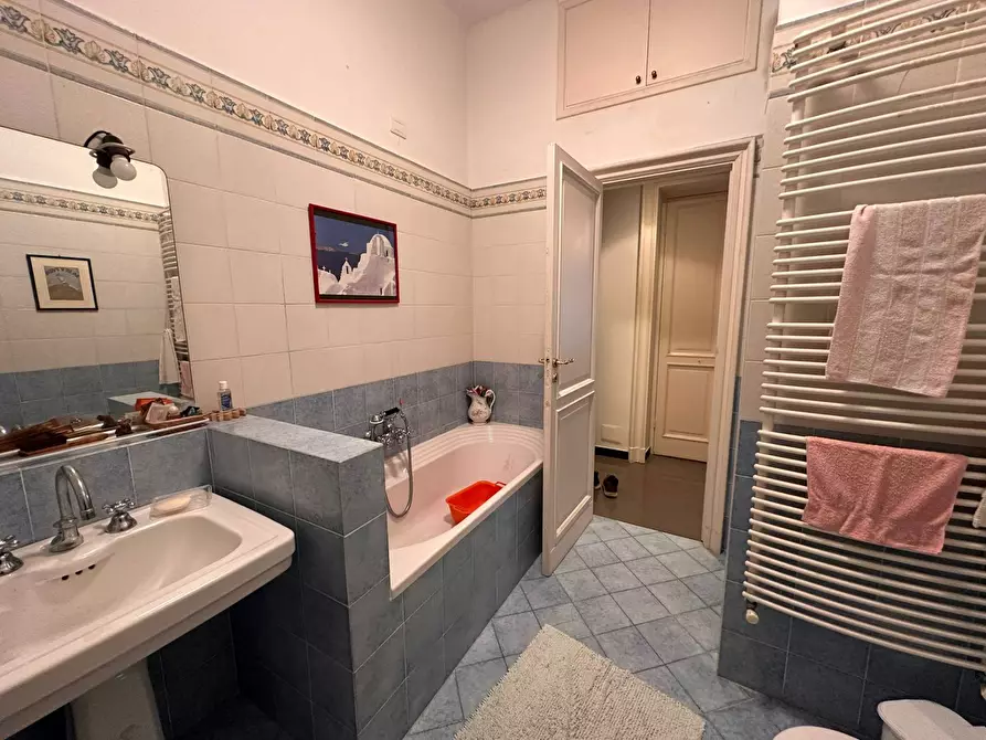 Immagine 17 di Appartamento in vendita  in Via Oberto Cancelliere 4 a Genova