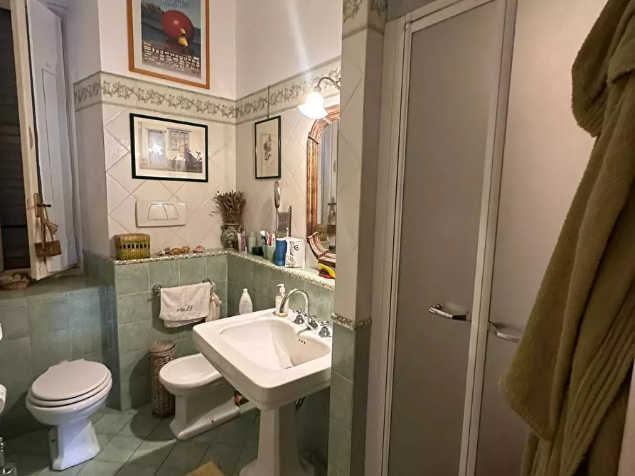 Immagine 21 di Appartamento in vendita  in Via Oberto Cancelliere 4 a Genova