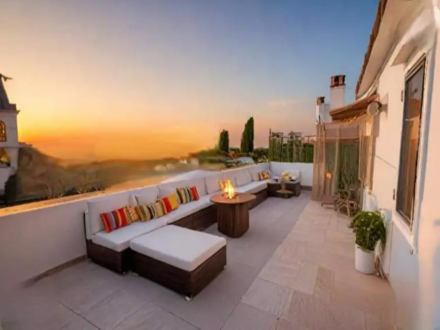 Immagine 1 di Appartamento in vendita  in Via Carlo Rolando a Genova