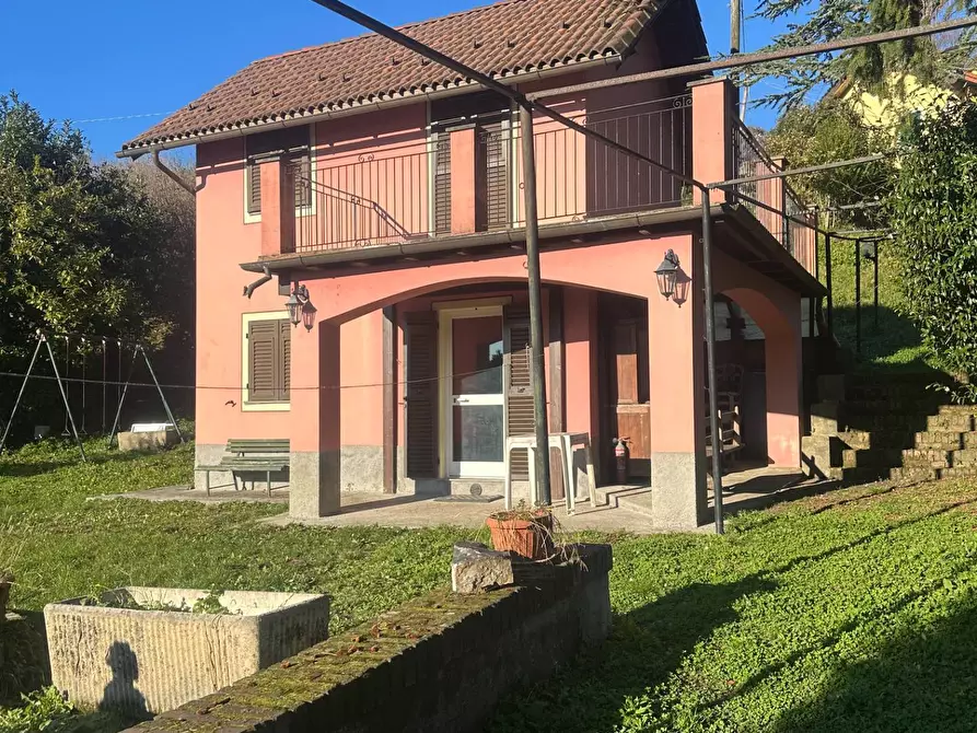 Immagine 30 di Villa in vendita  in Via andrea carpaneto 31 a Mignanego