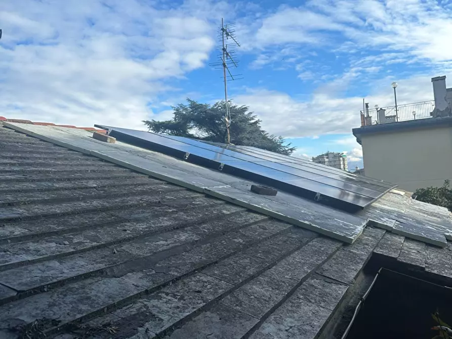 Immagine 26 di Villa in vendita  in Viale Modugno 16 a Genova