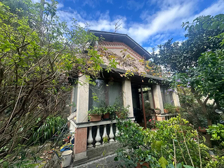 Immagine 25 di Villa in vendita  in Viale Modugno 16 a Genova