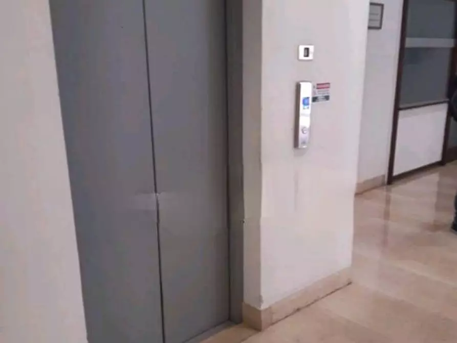 Immagine 6 di Ufficio in vendita  in via Fiumara a Genova