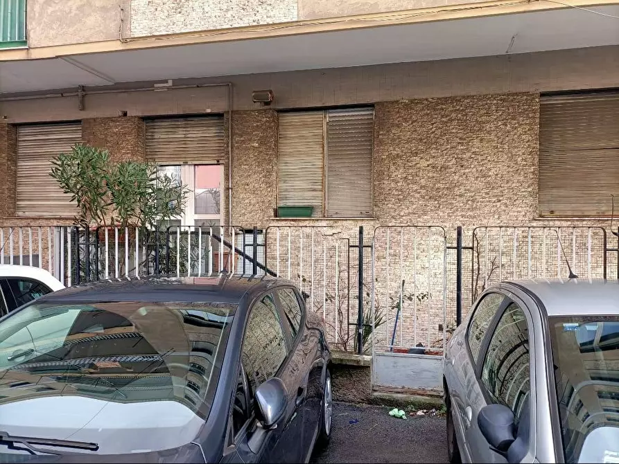 Immagine 15 di Appartamento in vendita  in via bari 33 a Genova