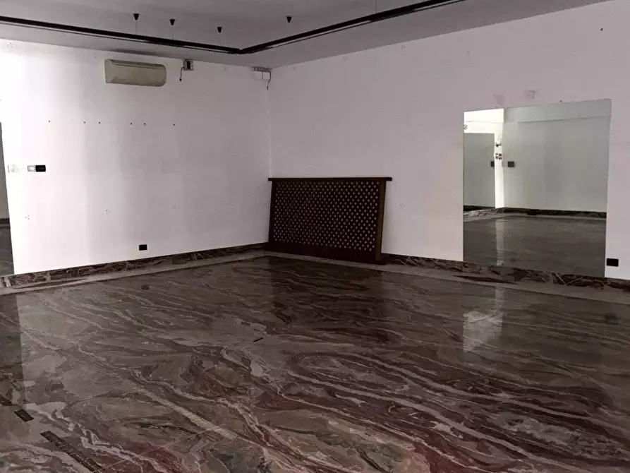 Immagine 6 di Capannone industriale in affitto  in Via Guglielmo Marconi 118 a Crocefieschi