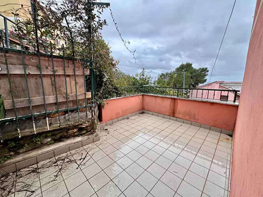 Immagine 12 di Casa indipendente in affitto  in Via Caiero a Genova