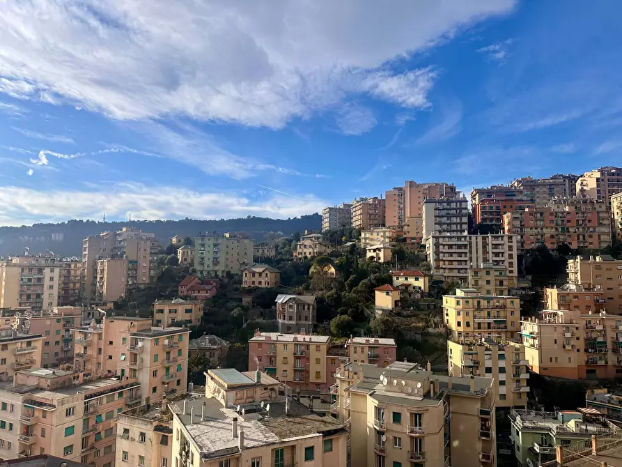 Immagine 3 di Appartamento in affitto  in Viale Virginia Centurione Bracelli 73 a Genova