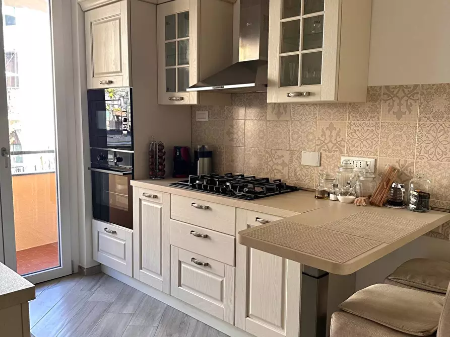 Immagine 19 di Appartamento in vendita  in Via Giuseppe Mendozza a Genova